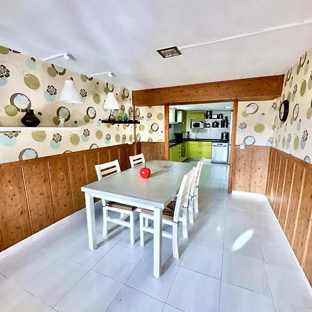 Bonito En Benidorm, Negocios, Estudios, Salud