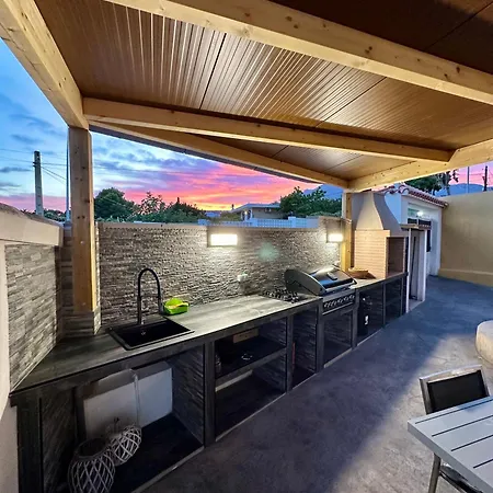 Bonito En Benidorm, Negocios, Estudios, Salud