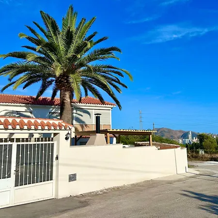 Bonito En Benidorm, Negocios, Estudios, Salud Вилла Бенидорм